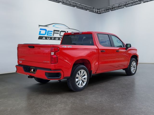 2025 Chevrolet Silverado 1500 Custom photo 3