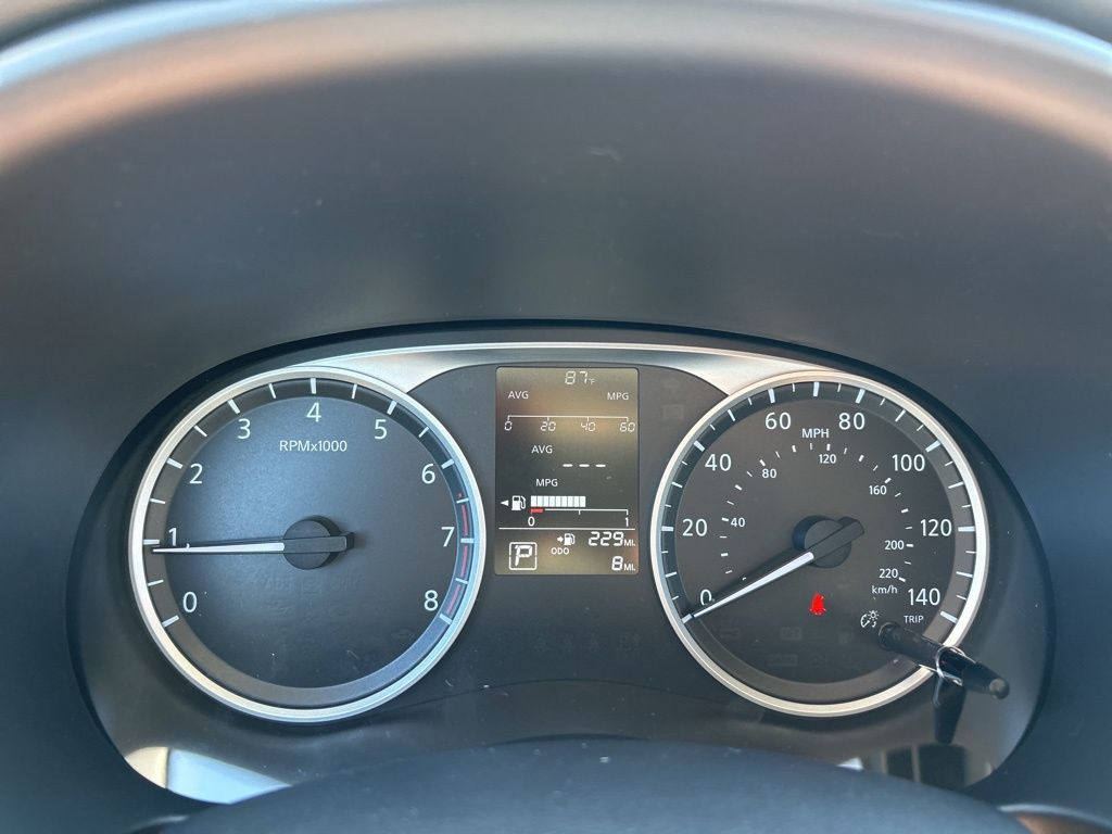 2025 Nissan Kicks Play S photo 14