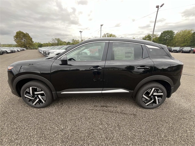 2026 Nissan Kicks SV photo 2