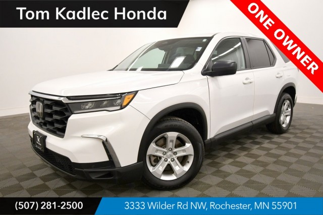 2023 Honda Pilot AWD LX