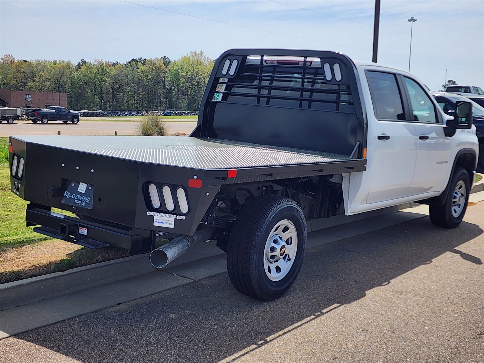 2024 Chevrolet Silverado 3500HD Work Truck photo 3