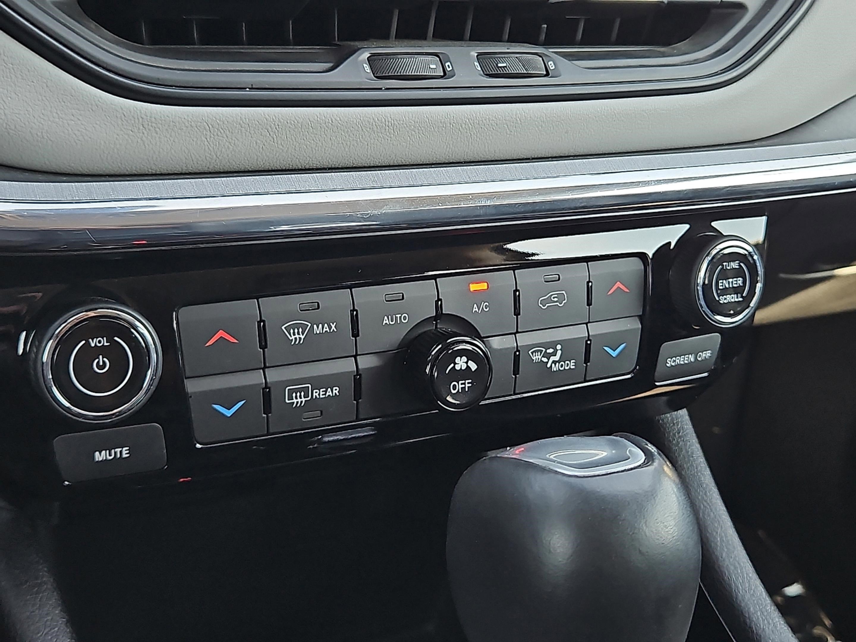2022 Jeep Compass Limited photo 30