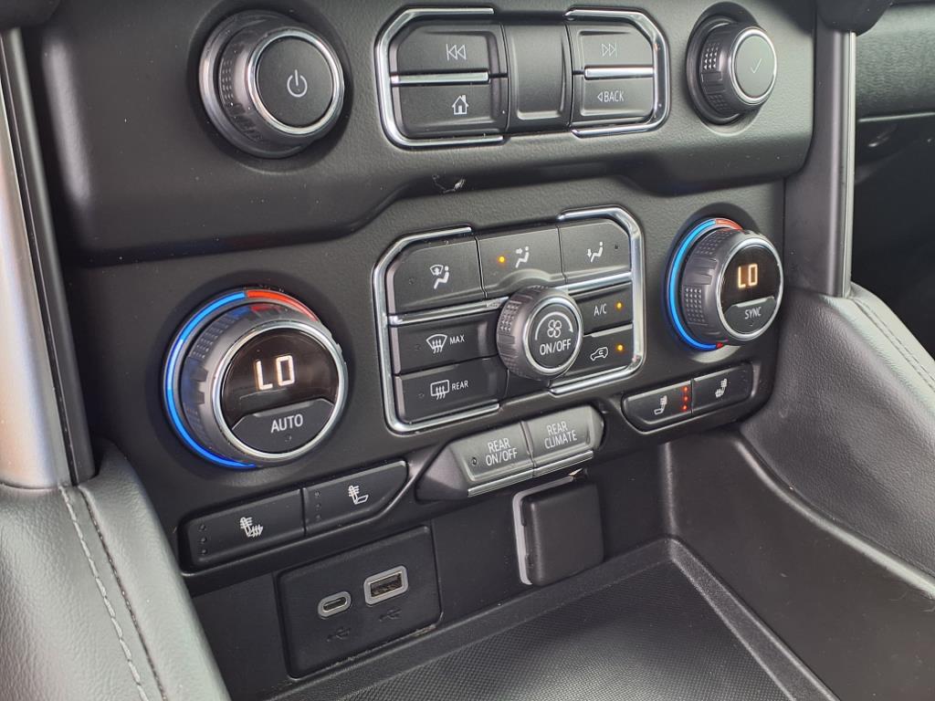 2021 Chevrolet Tahoe Z71 photo 11