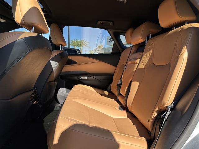 2024 Lexus RX Premium photo 17