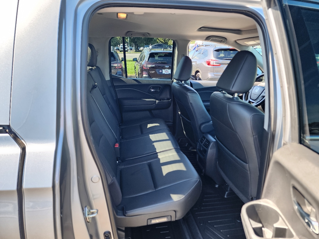 2019 Honda Ridgeline RTL-E photo 21