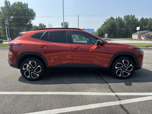 2024 Chevrolet Trax photo 4