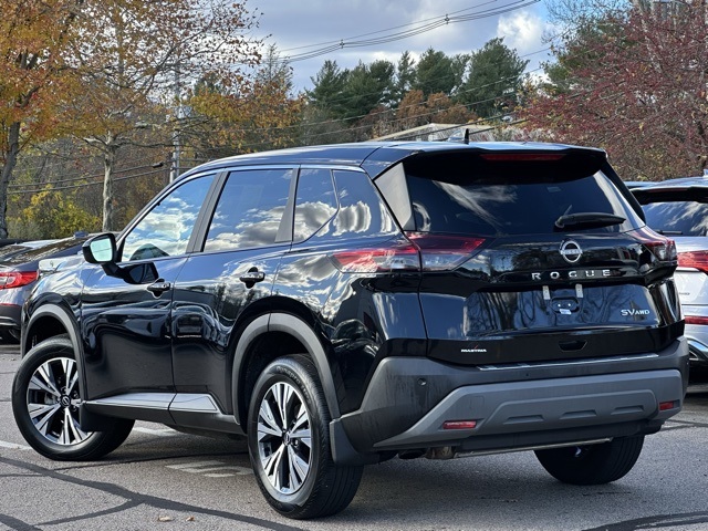 2023 Nissan Rogue SV photo 2