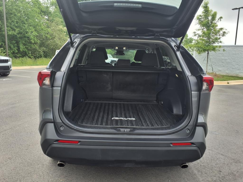 2024 Toyota RAV4 LE photo 14