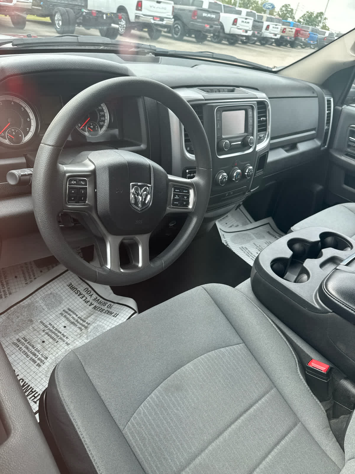 2024 Ram 1500 Classic SLT photo 8