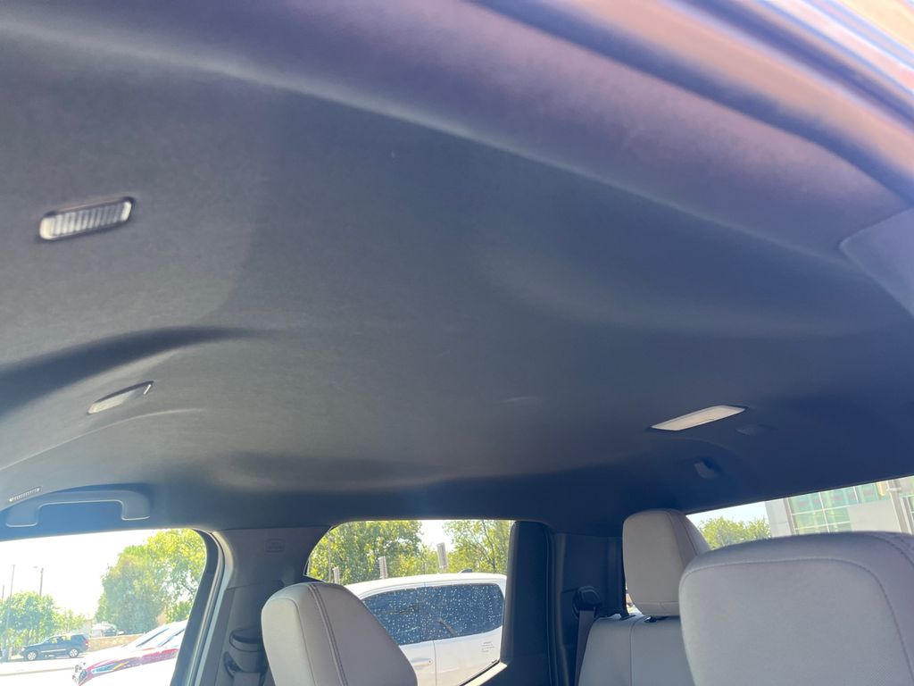 2024 Toyota Tacoma SR5 photo 22