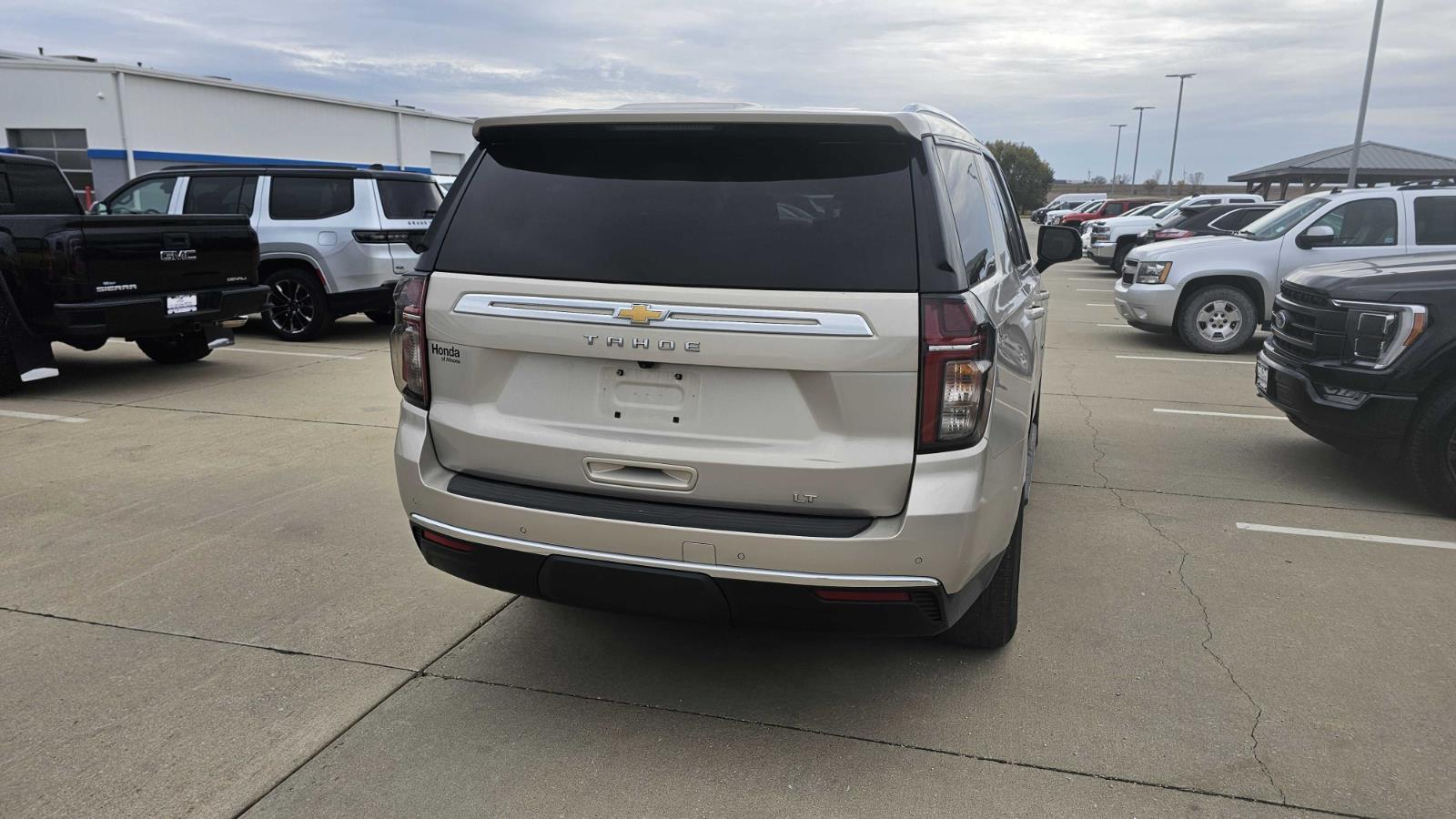 2022 Chevrolet Tahoe LT photo 4