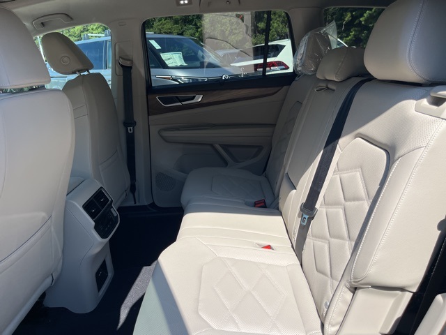 2026 Volkswagen Atlas SE Technology photo 11