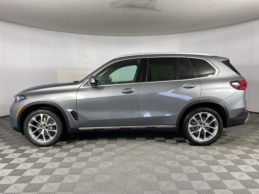 2026 Bmw X5 xDrive40i photo 3