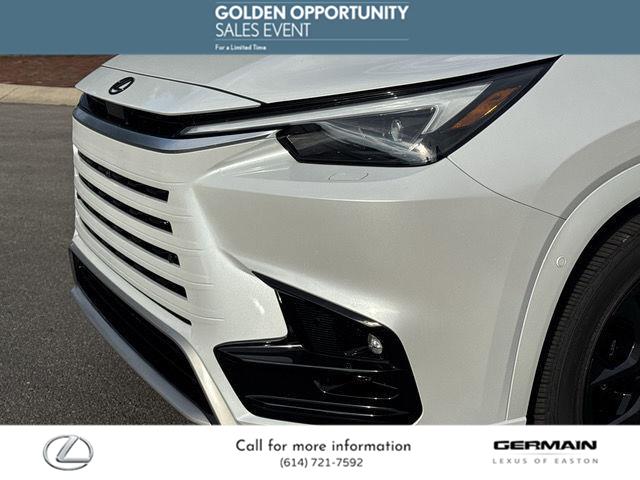 2025 Lexus TX 500h F SPORT Performance Premium photo 8