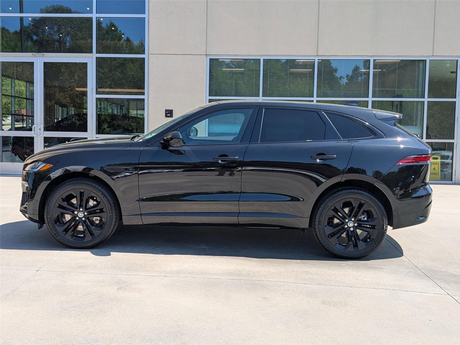 2026 Jaguar F-PACE P250 R-Dynamic S photo 5