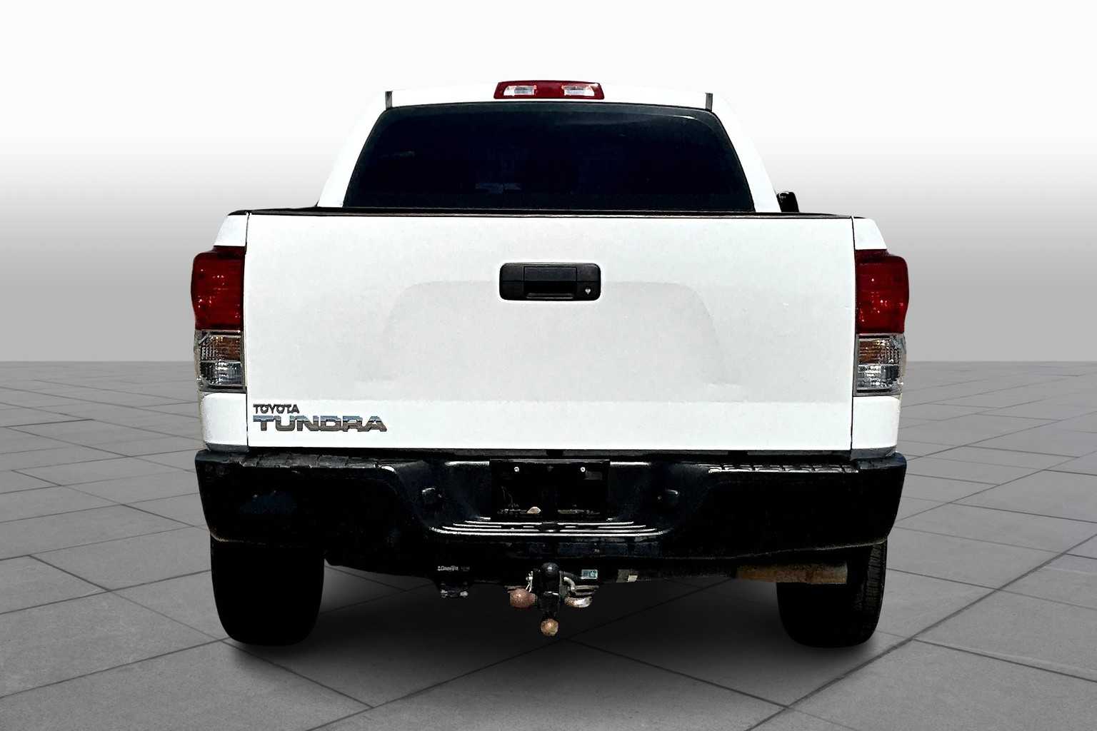 2013 Toyota Tundra Double Cab photo 4