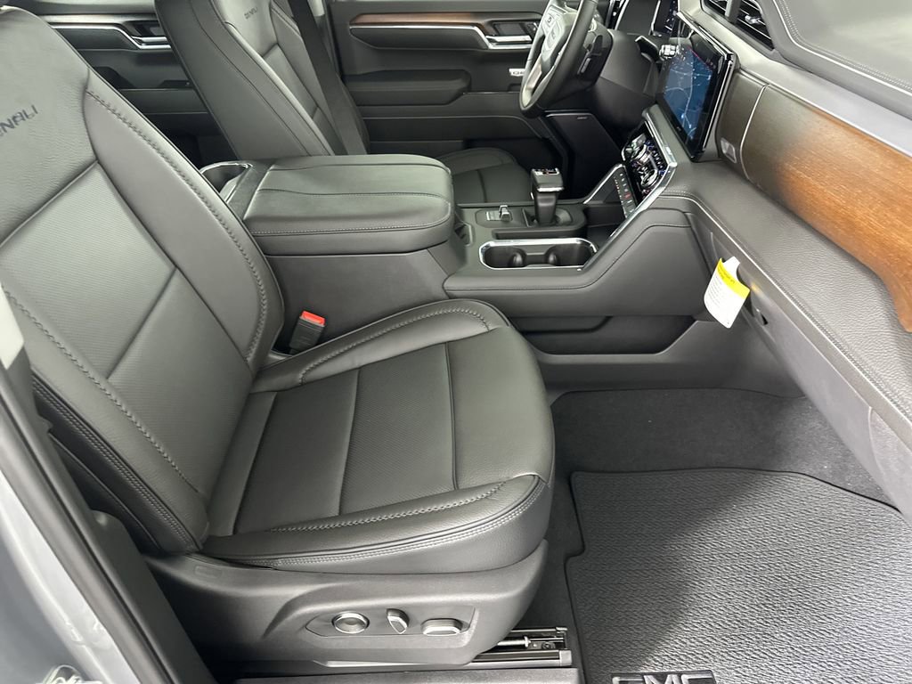 2025 Gmc Sierra 1500 Denali photo 10