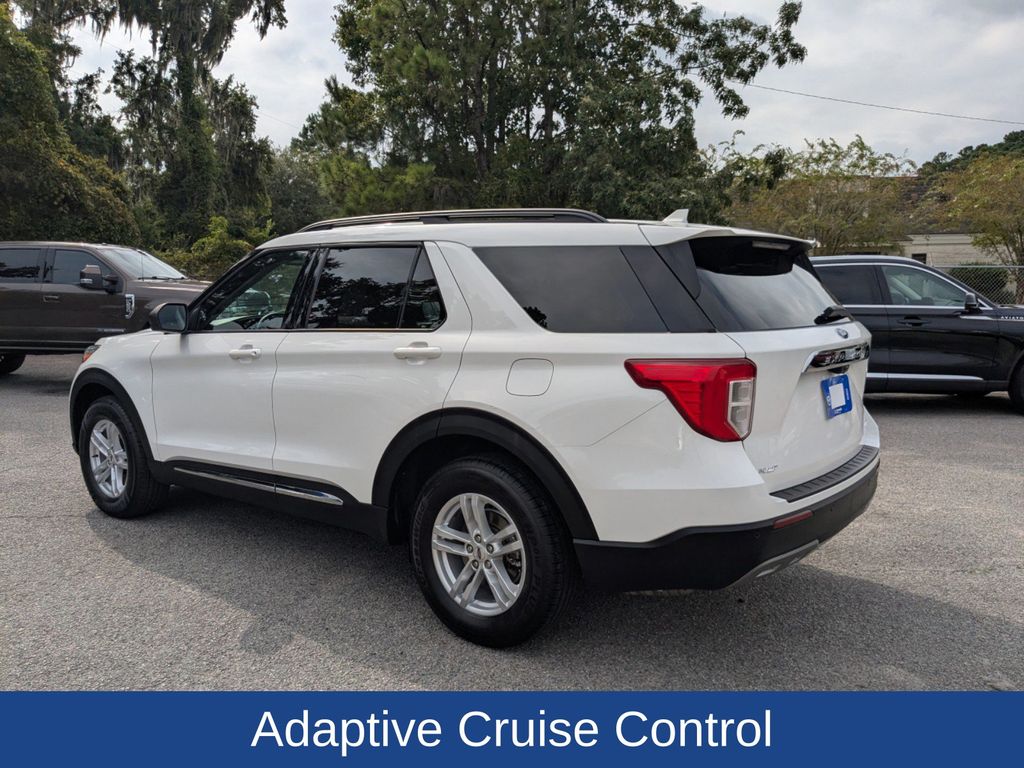 2022 Ford Explorer XLT photo 6