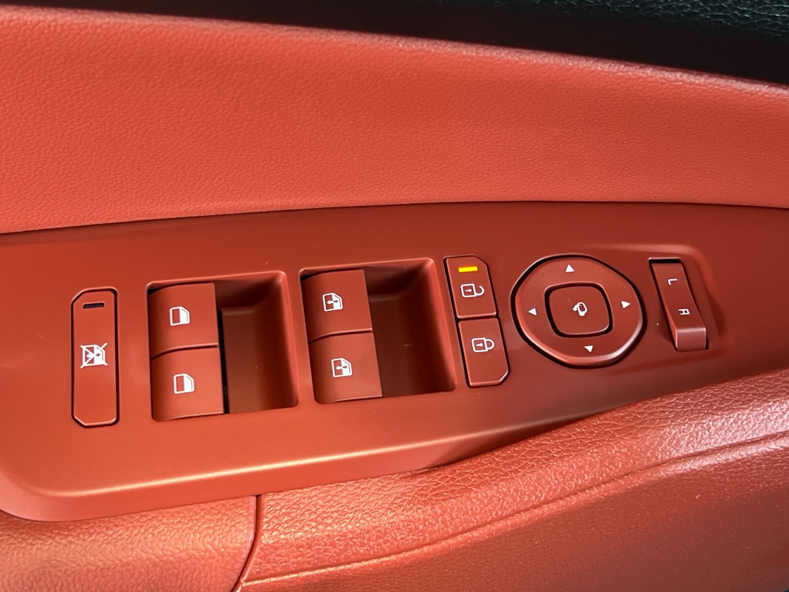 2026 Kia Sportage Hybrid photo 10
