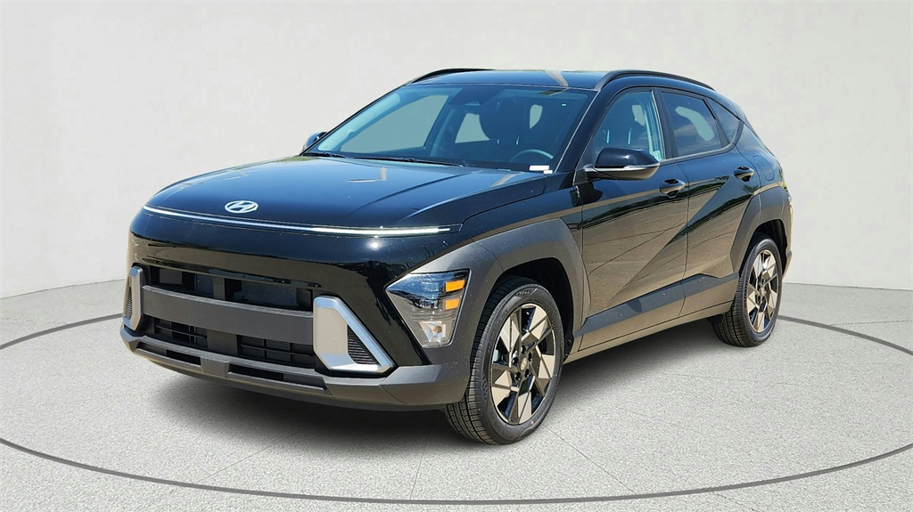 2025 Hyundai Kona SEL photo 11