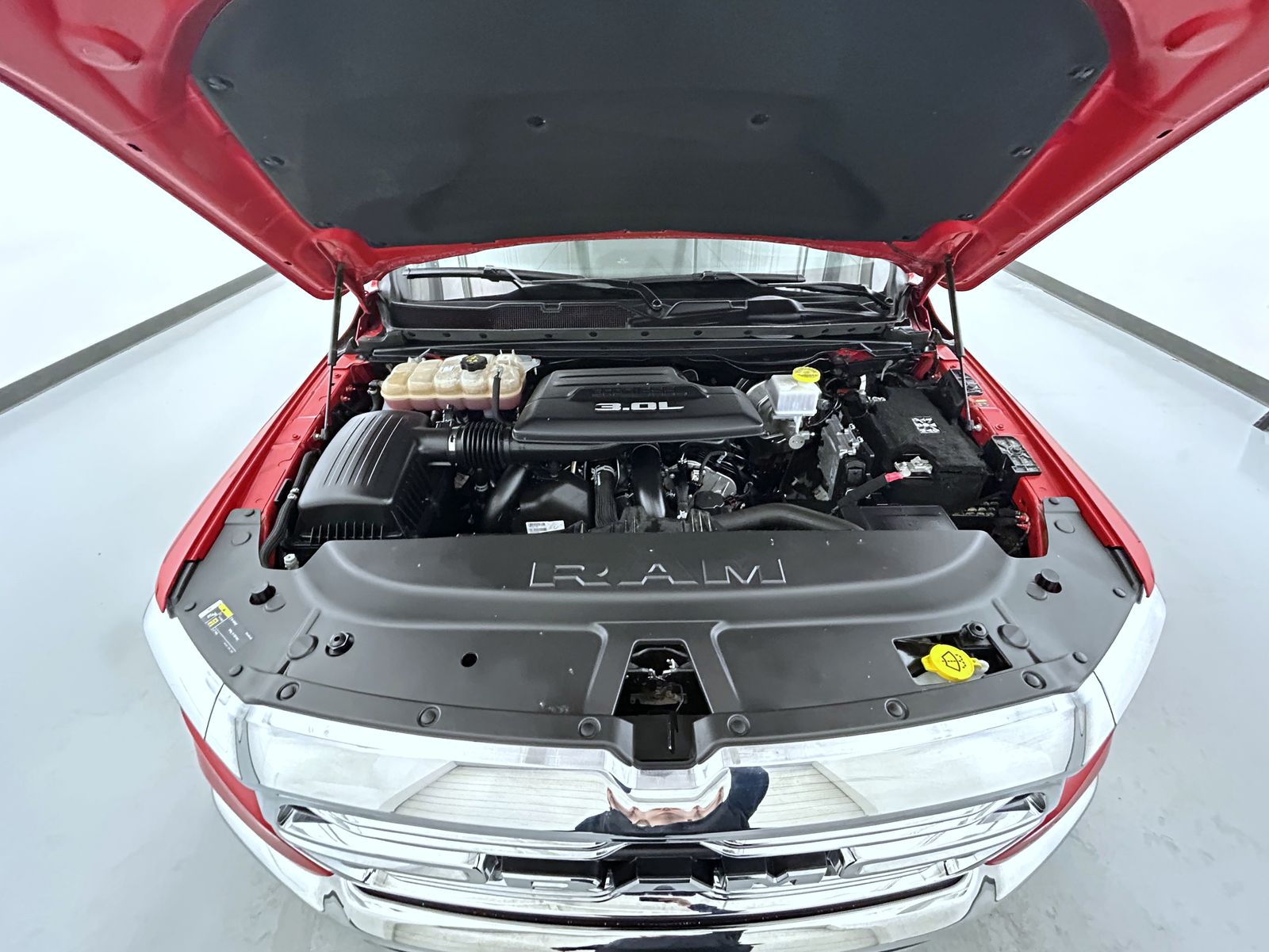 2022 Ram 1500 Laramie photo 23