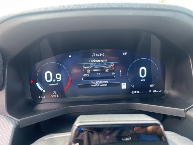2025 Ford Explorer ST-Line photo 18