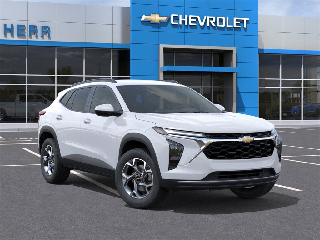 2025 Chevrolet Trax LT photo 6