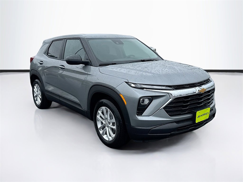 2026 Chevrolet Trailblazer LS photo 3