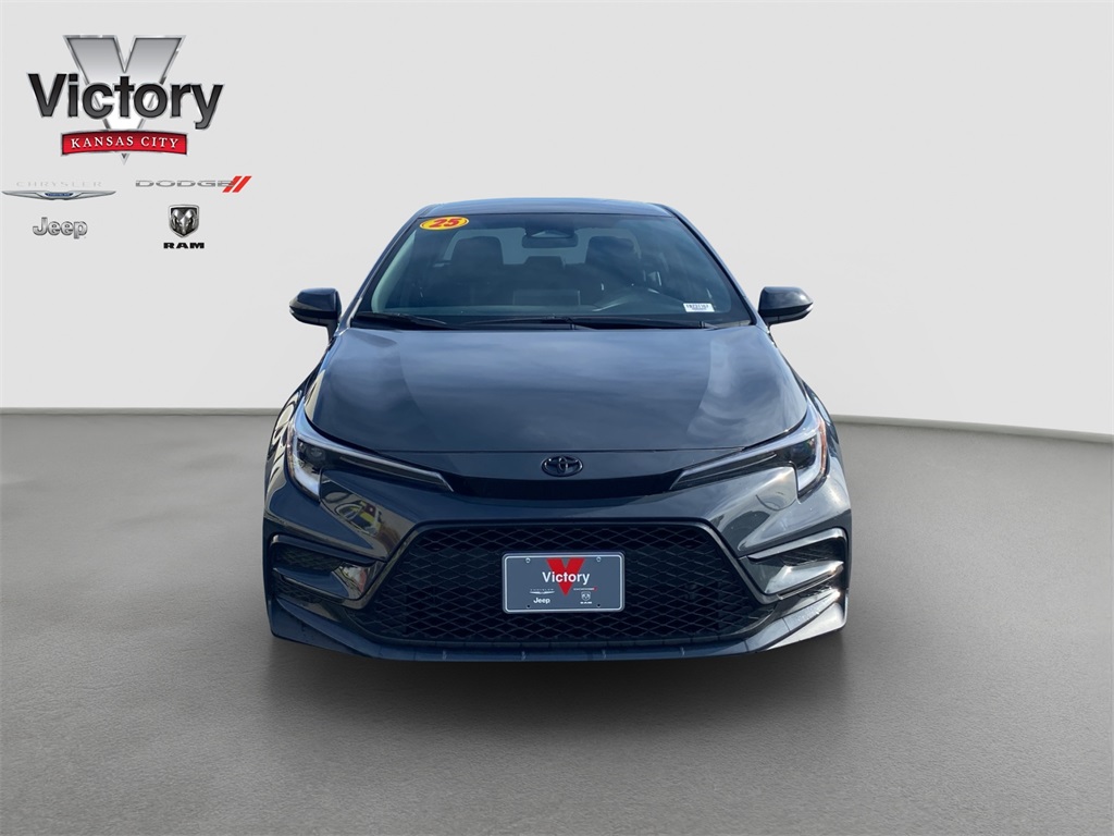 Used 2025 Toyota Corolla SE with VIN 5YFS4MCEXSP231167 for sale in Kansas City