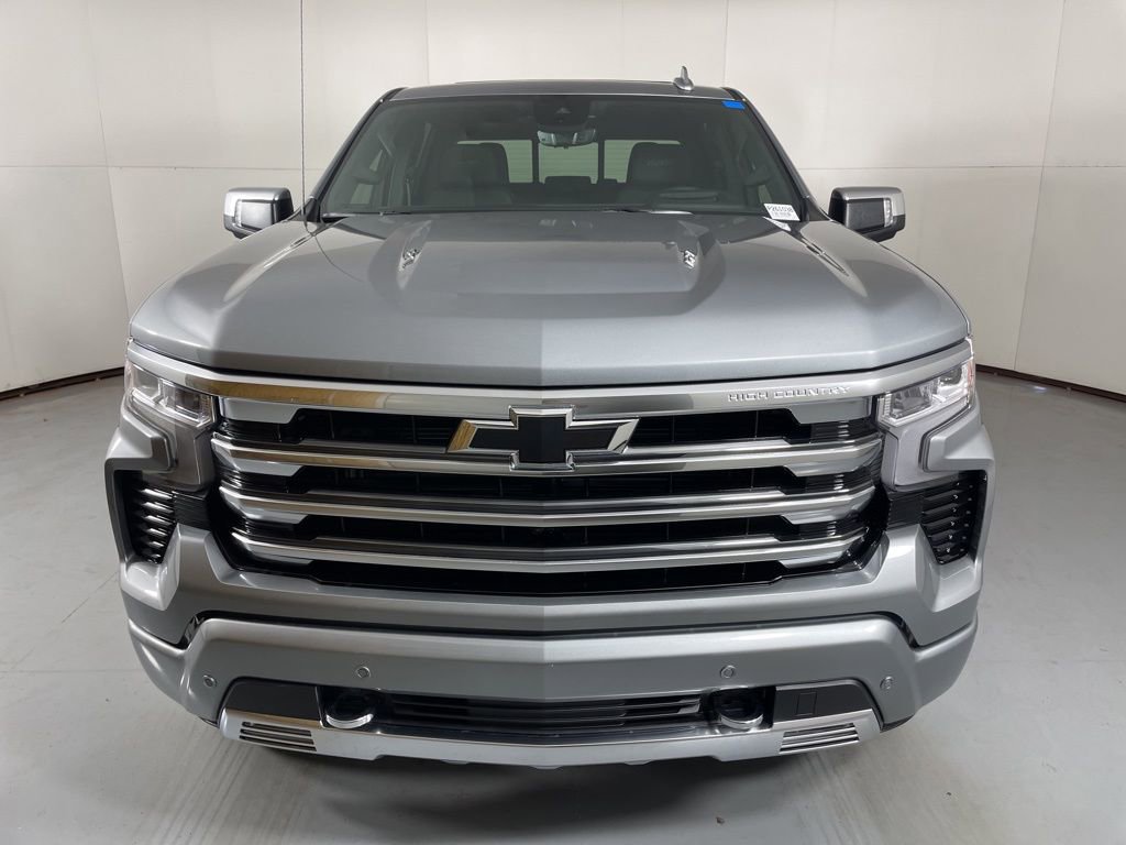 2026 Chevrolet Silverado 1500 High Country photo 4