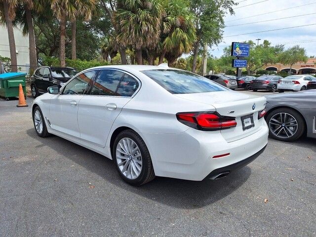 2022 Bmw 530i xDrive photo 3