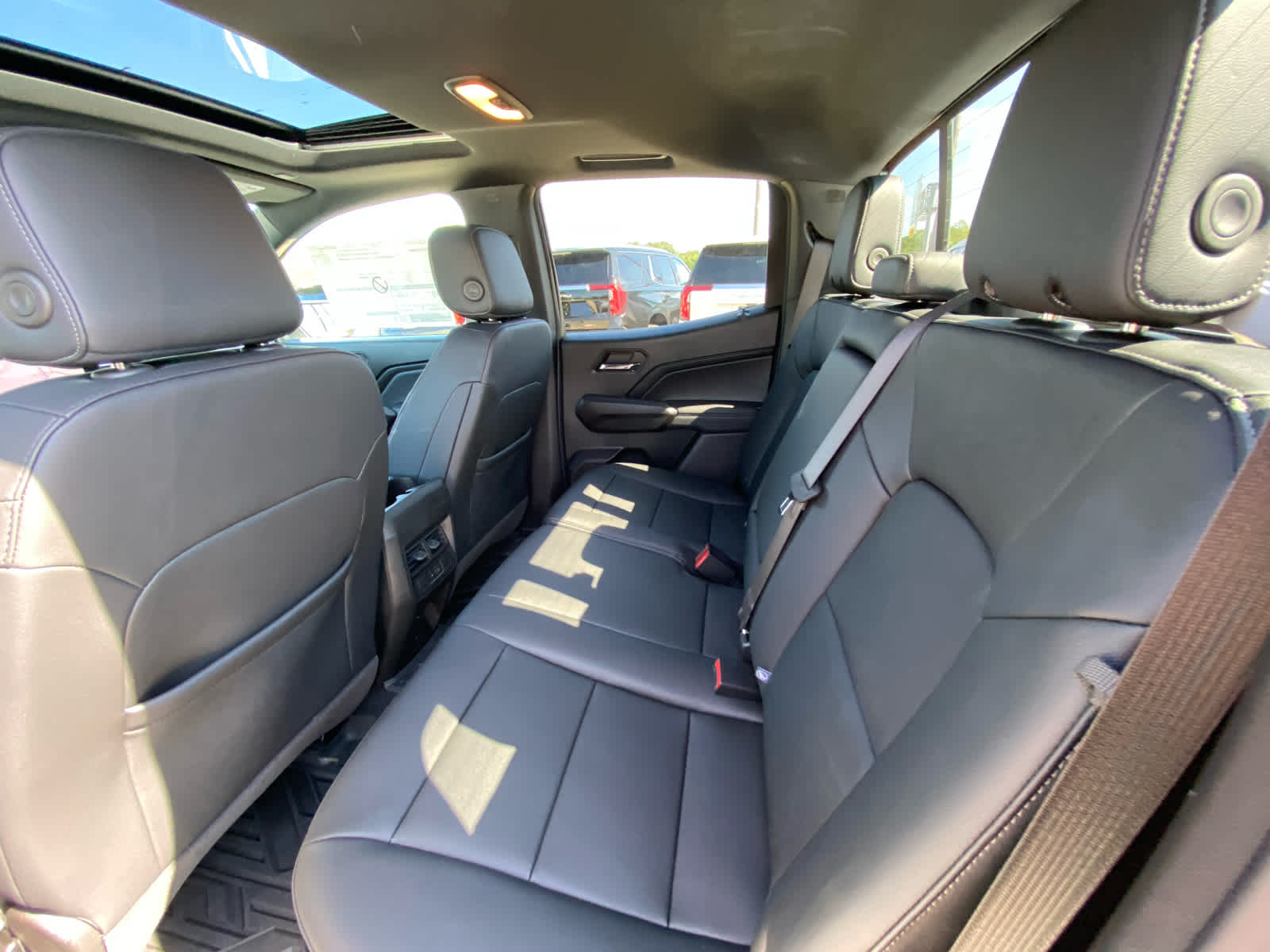 2026 Gmc Canyon Elevation photo 30