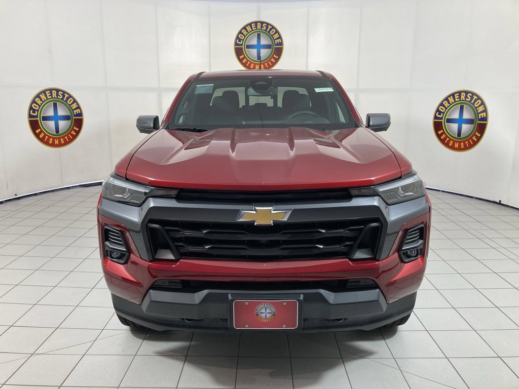 2026 Chevrolet Colorado LT photo 13