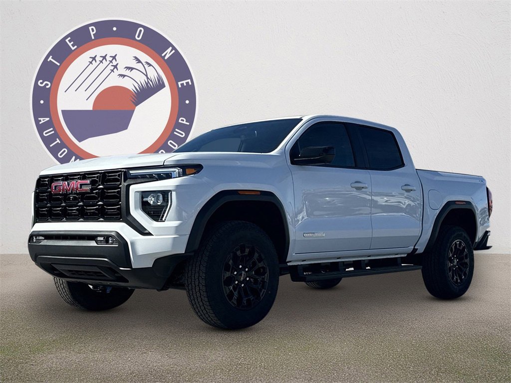 2026 GMC Canyon Elevation's photo