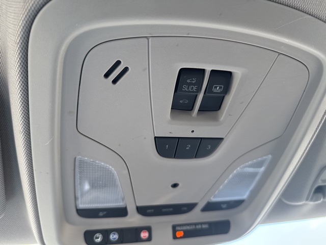 2014 Chevrolet Impala LTZ photo 20