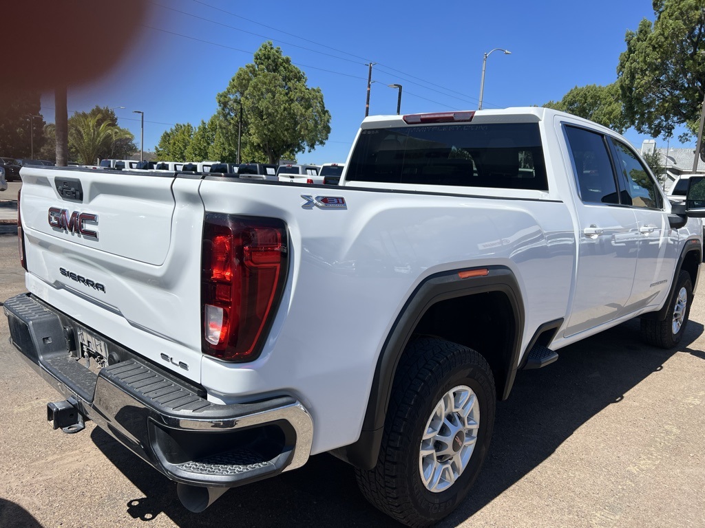 2023 Gmc Sierra HD SLE photo 4