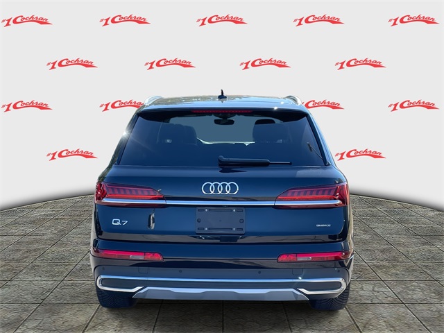 2023 Audi Q7 55 Premium Plus photo 4