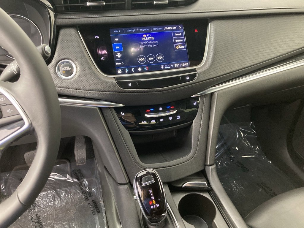 Used 2022 Cadillac XT5 Premium Luxury with VIN 1GYKNDR4XNZ154137 for sale in Monticello, Minnesota