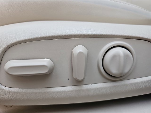 2023 Buick Enclave Essence photo 31