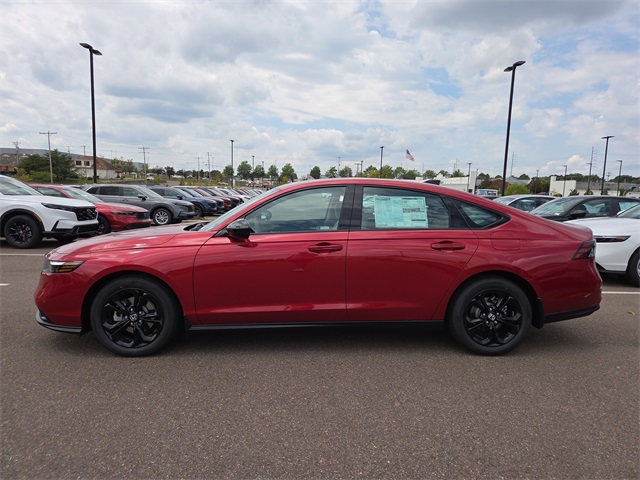 2025 Honda Accord SE photo 2