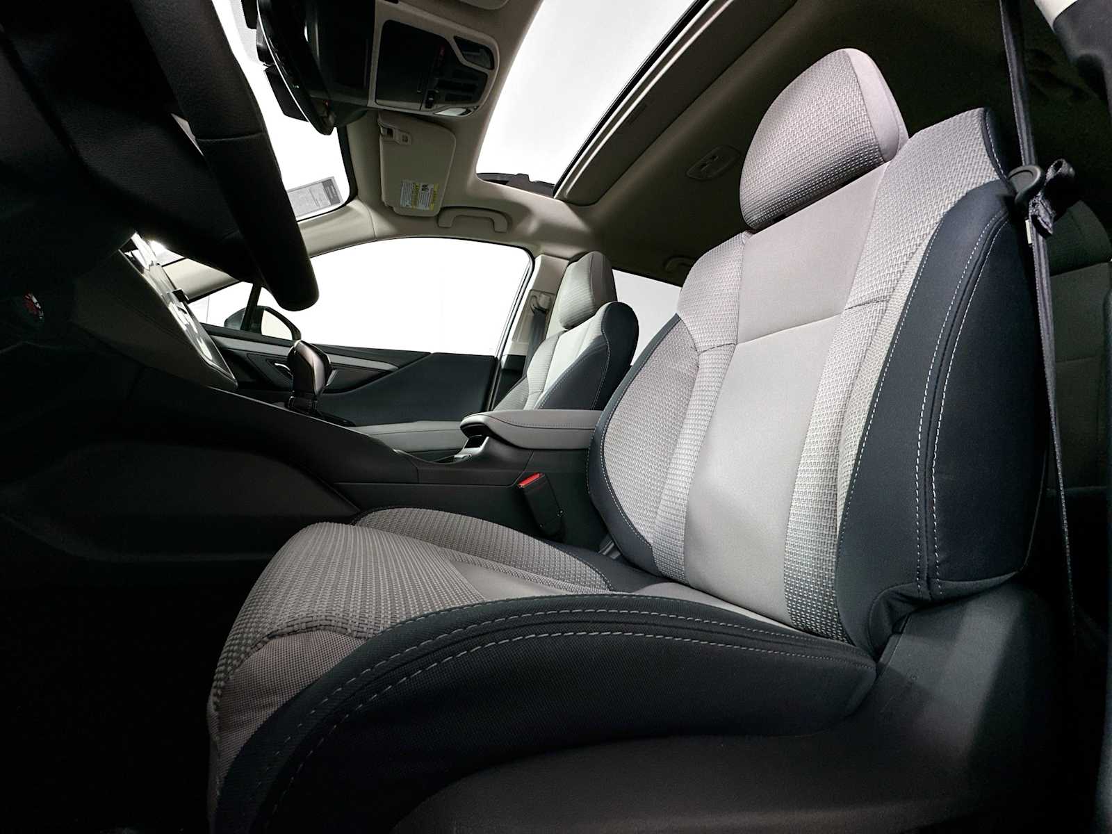 2025 Subaru Outback Premium photo 16