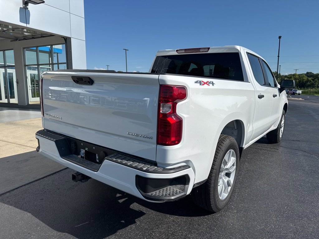2026 Chevrolet Silverado 1500 Custom photo 7