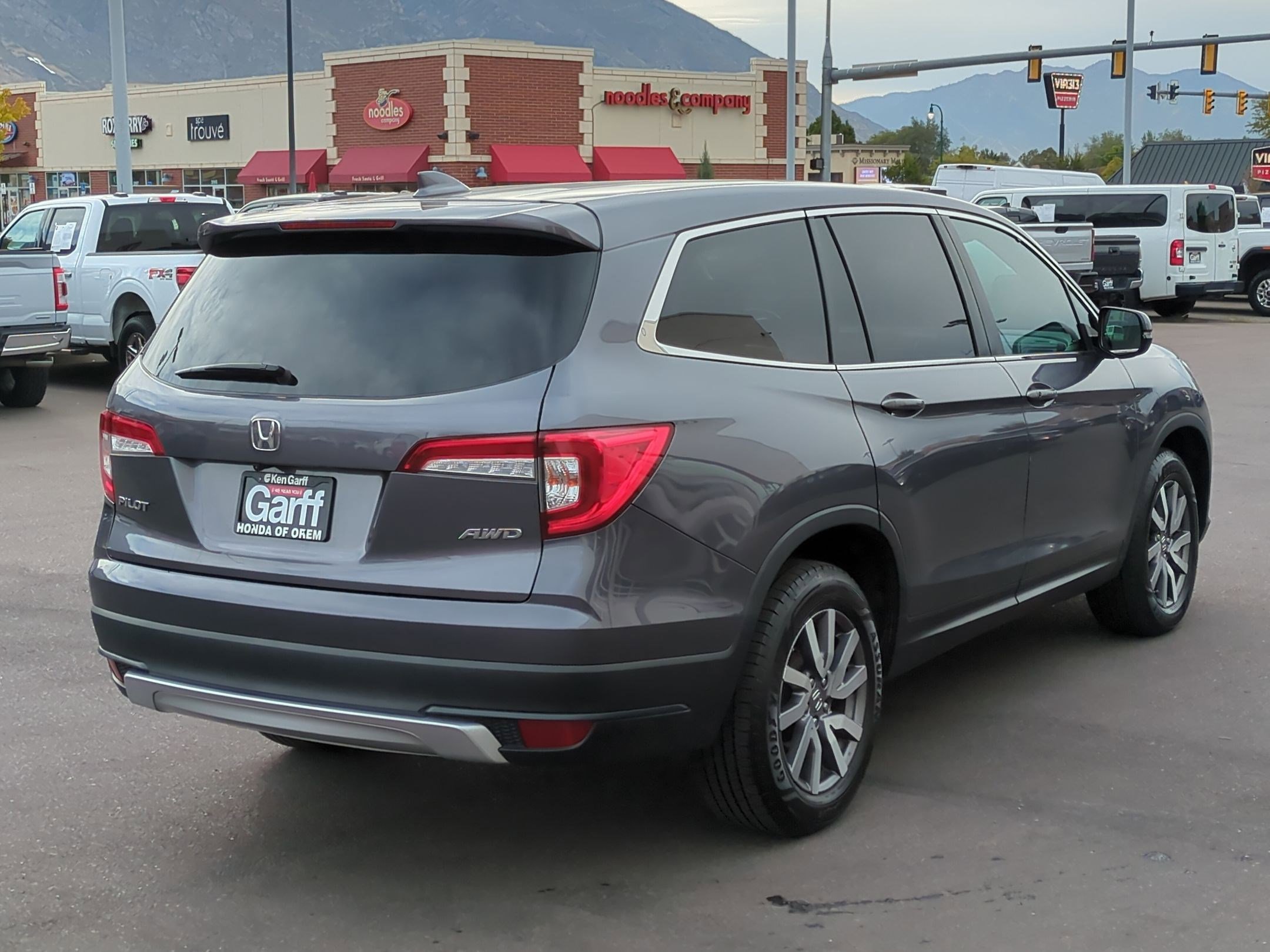 2022 Honda Pilot EX-L photo 3