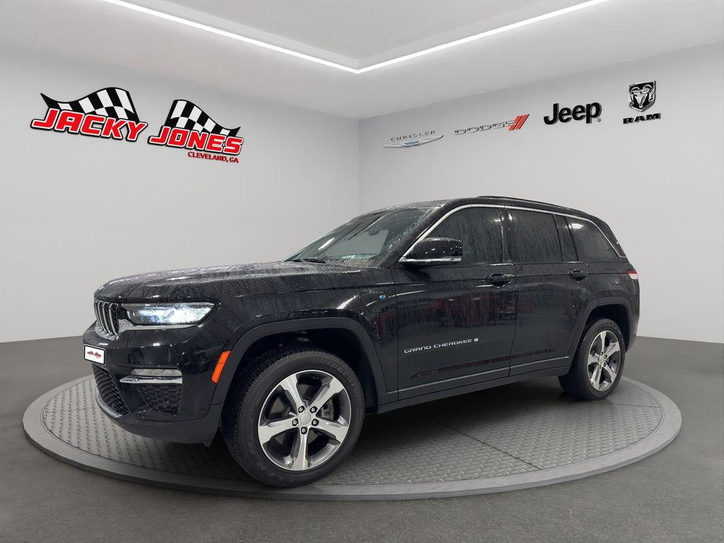 2024 Jeep Grand Cherokee 4xe's photo