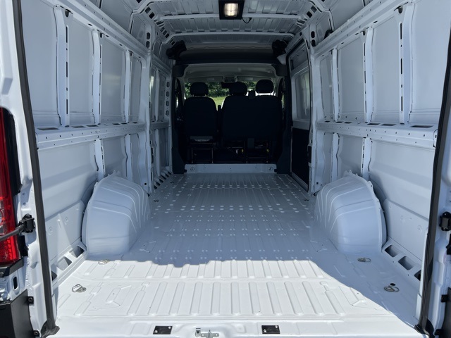2025 Ram ProMaster 3500 photo 12