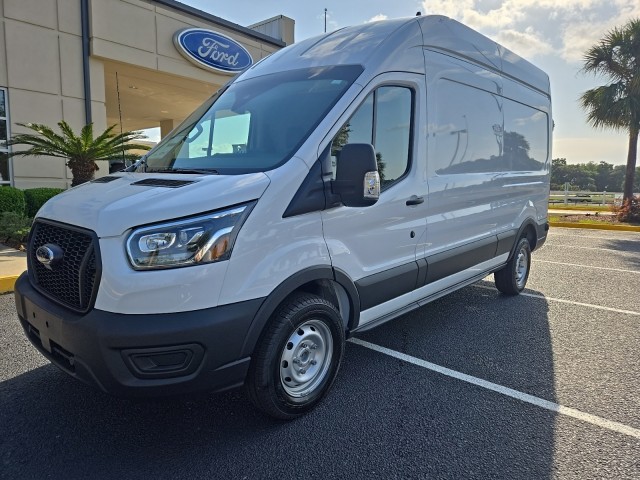 2025 Ford Transit Commercial Cargo Van