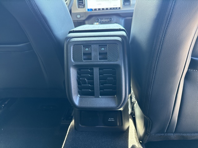 2025 Ford Bronco Outer Banks photo 3