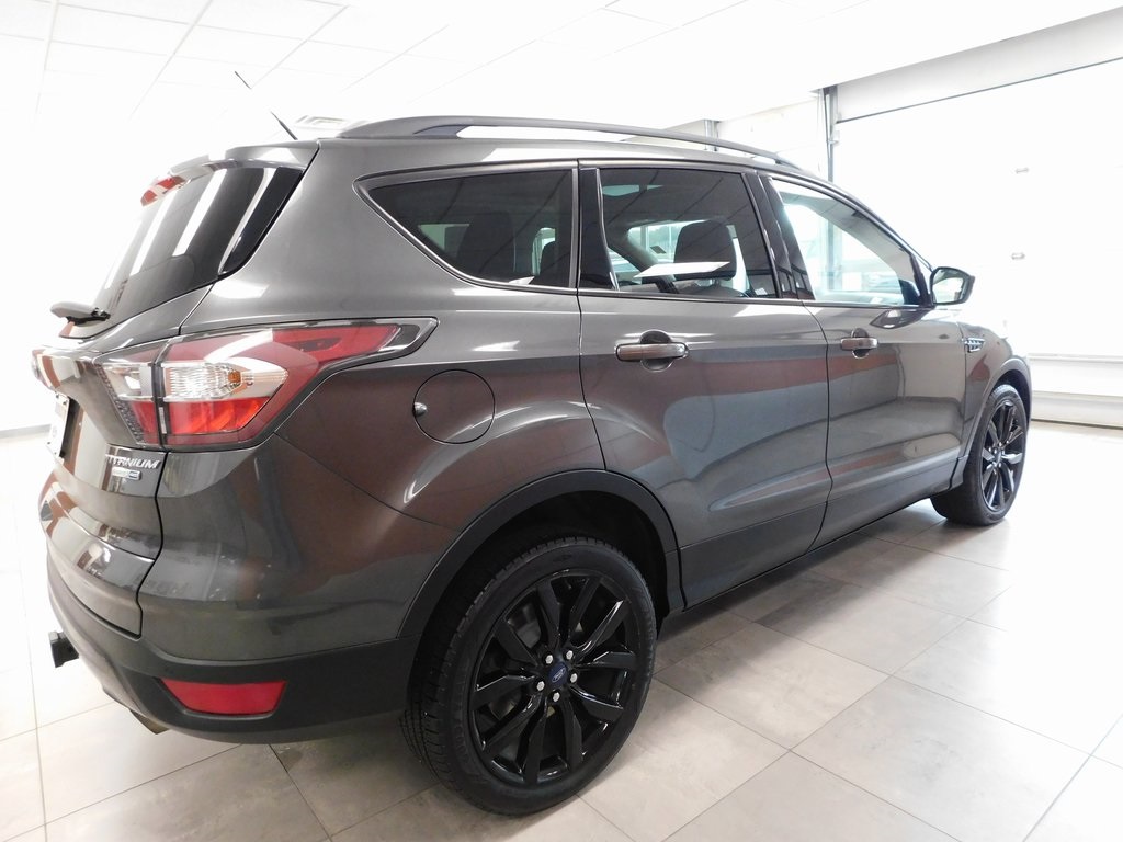 2017 Ford Escape Titanium photo 3