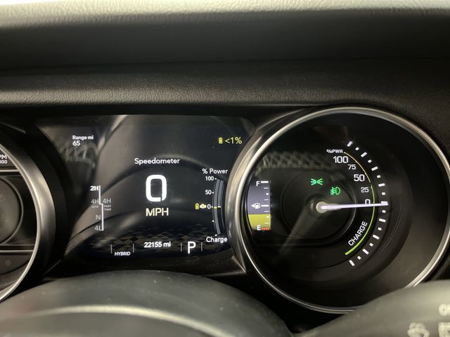 2022 Jeep Wrangler Unlimited Sahara 4xe photo 16
