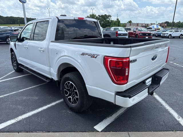 2023 Ford F-150 XLT photo 4